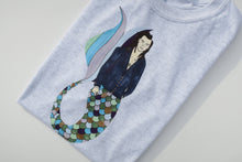 Cargar imagen en el visor de la galería, Harry Mermaid T-Shirt